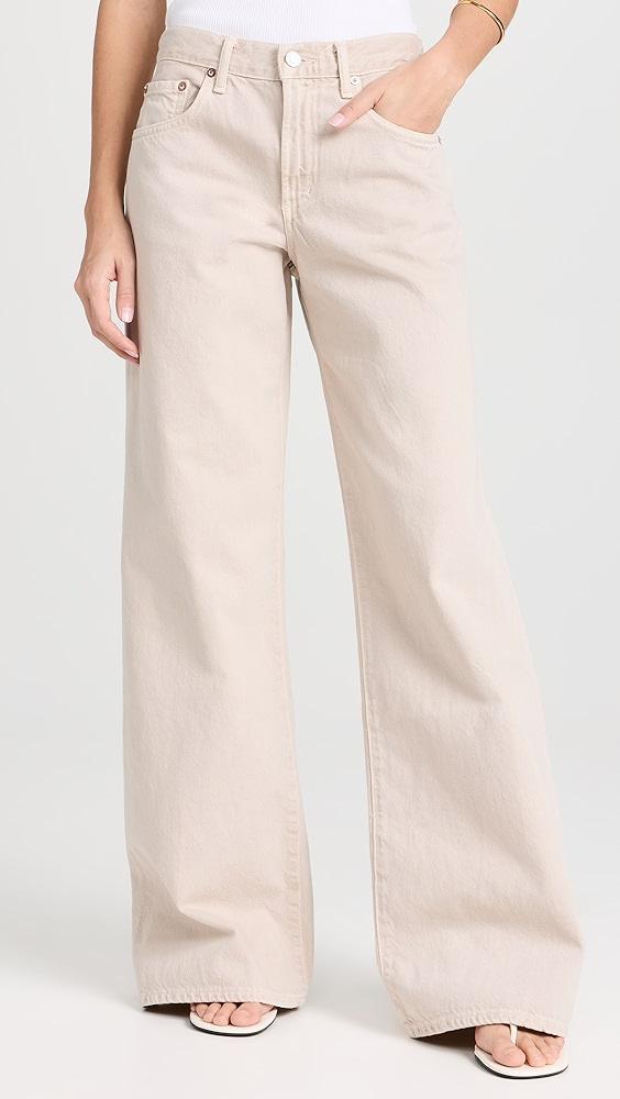 AGOLDE Clara Low Rise Baggy Flare Jeans | Shopbop Product Image