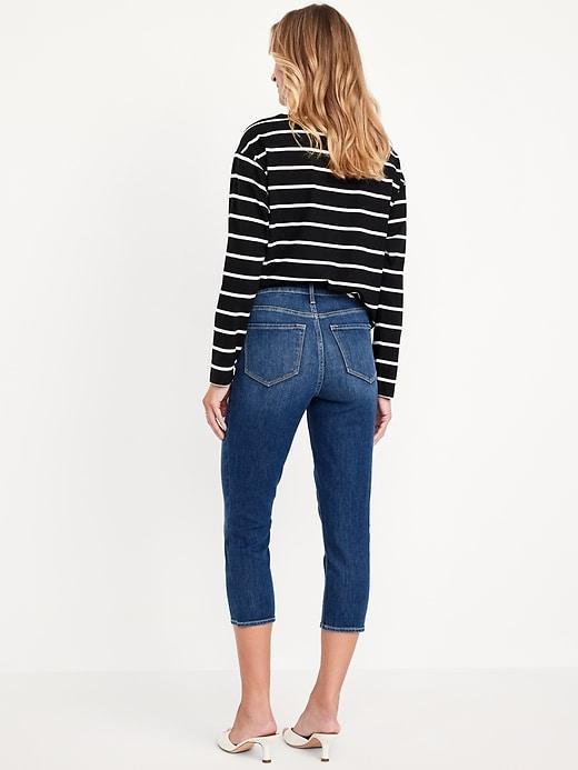 Mid-Rise Wow Capri Jeans Product Image