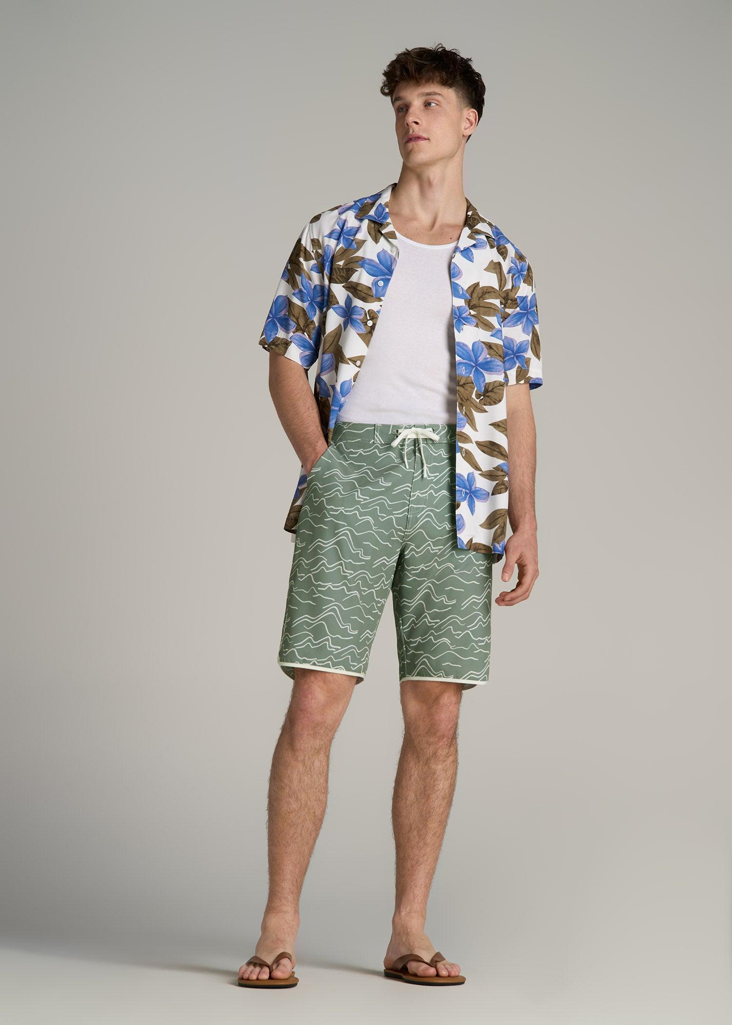 Hi-Tide Scallop Board Shorts for Tall Men in Green Current Male Product Image