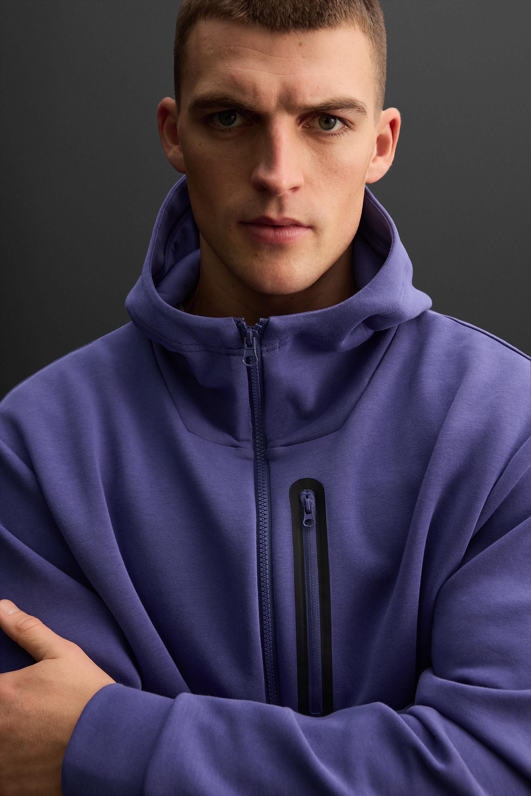 TECHNICAL ZIP SWEATSHIRT Product Image