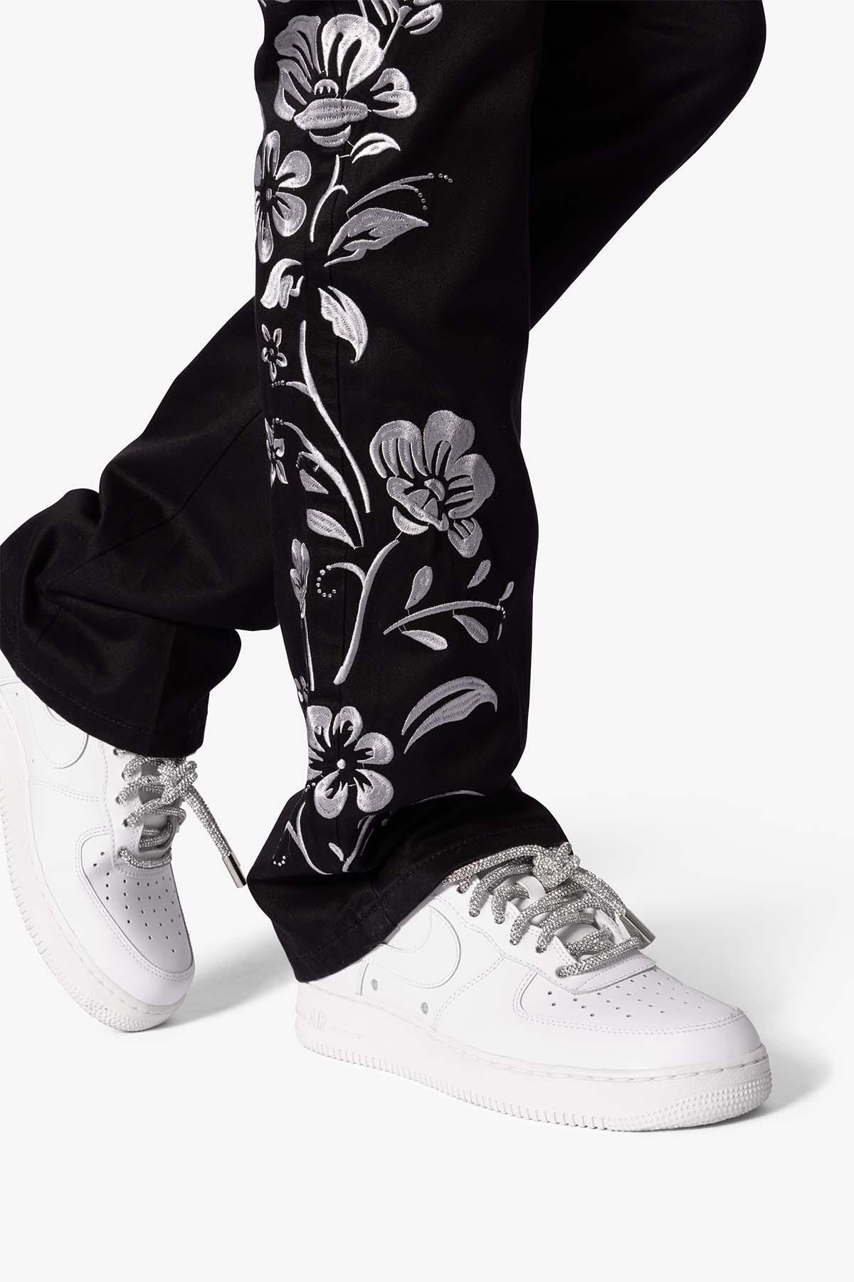 B690 Floral Embroidery Flare Denim - Black Product Image