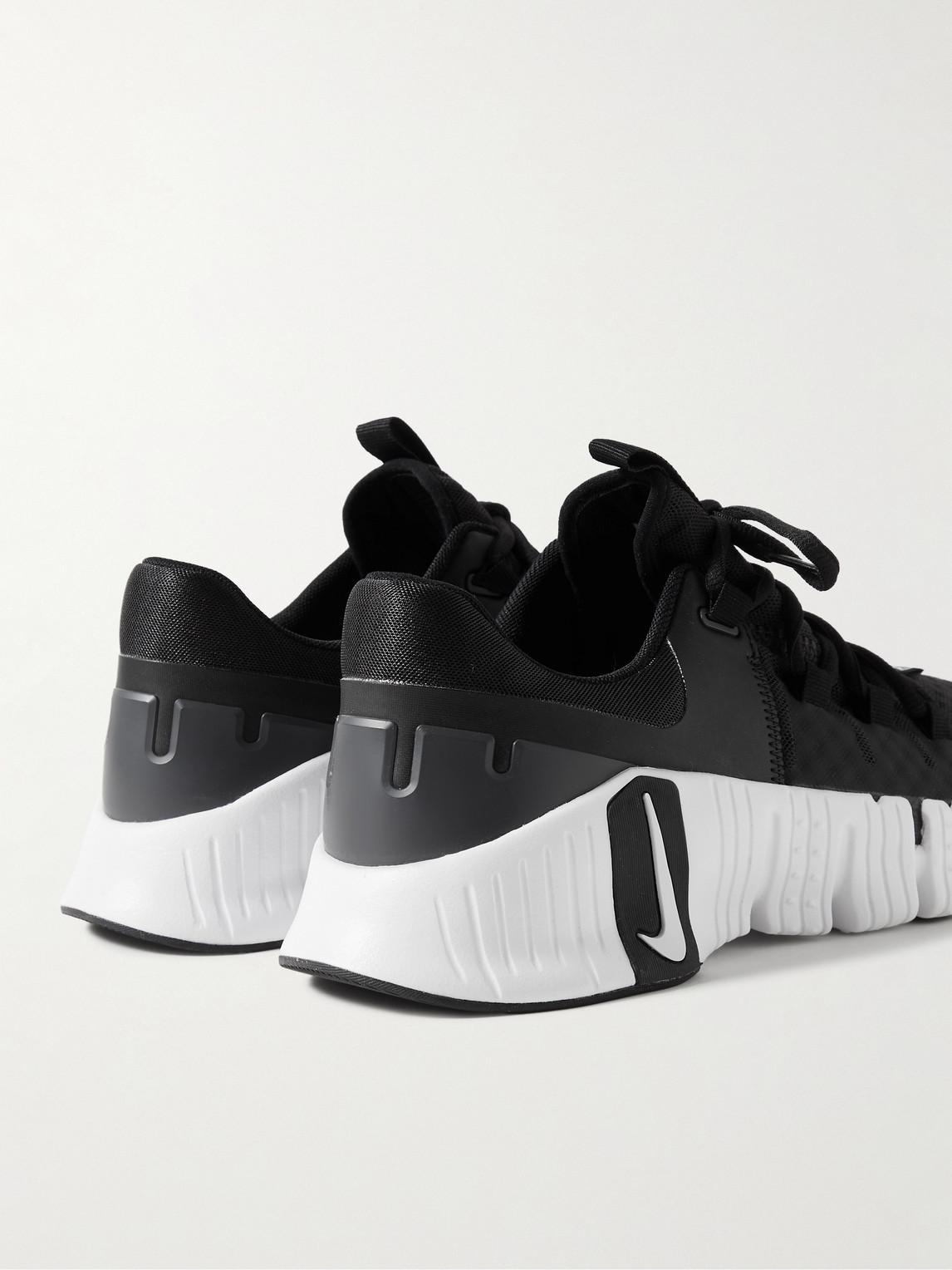 Free Metcon 5 Rubber-trimmed Mesh Sneakers In Black Product Image