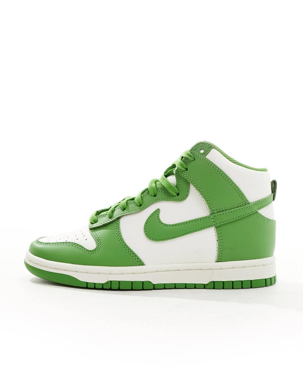 Nike Dunk High Women's Shoes Product Image