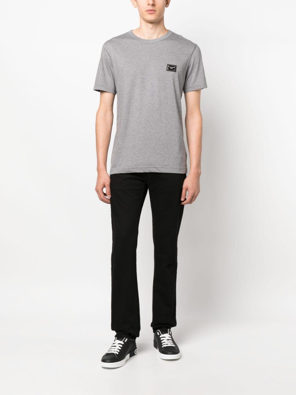 Dg Essentials Crew-neck T-shirt In Grau Product Image