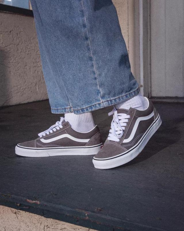 Old Skool Shoe Product Image