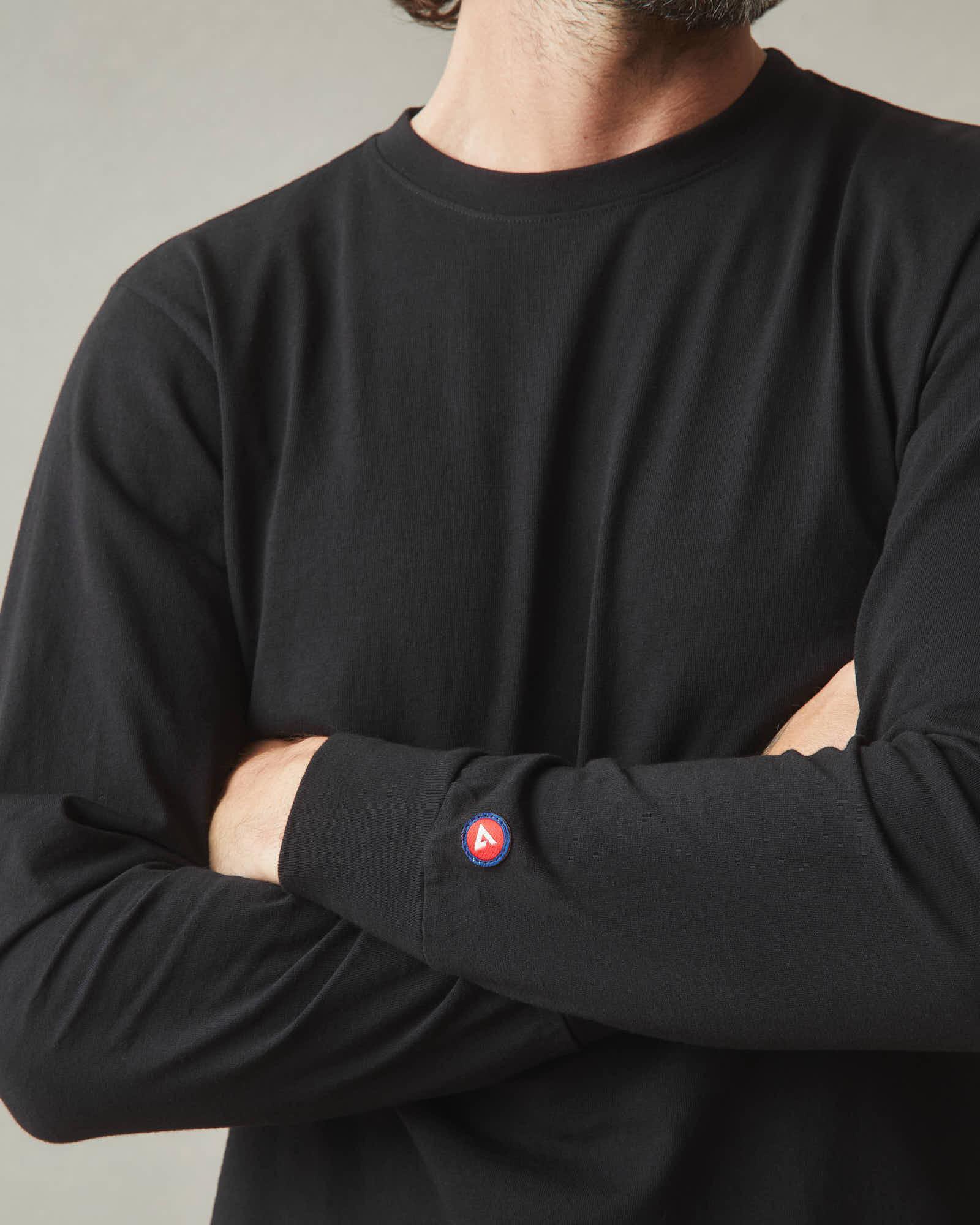 Vintage Crew Long Sleeve Tee - Black Male Product Image