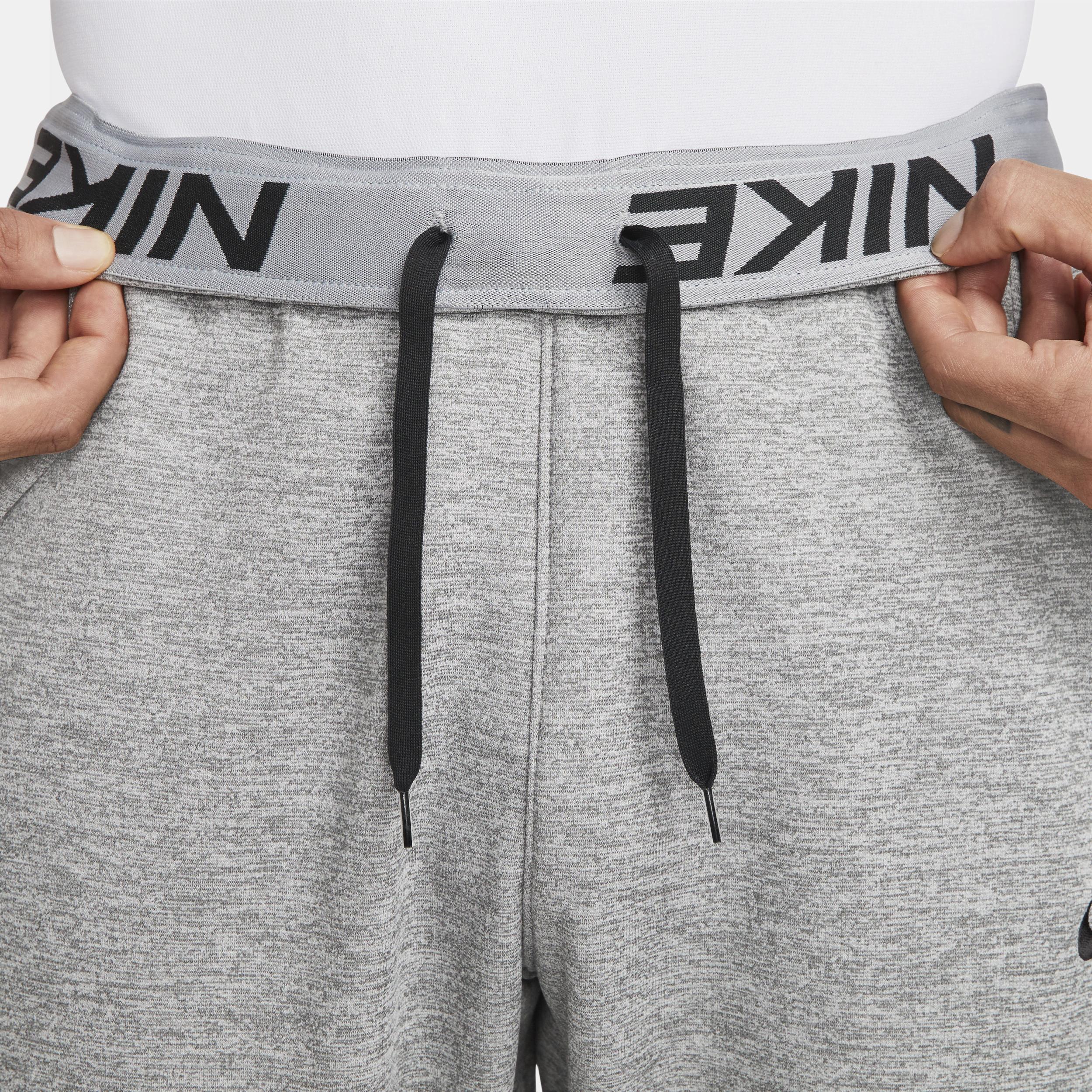 Nike Mens Therma-FIT Tapered Fitness Sweatpants Product Image