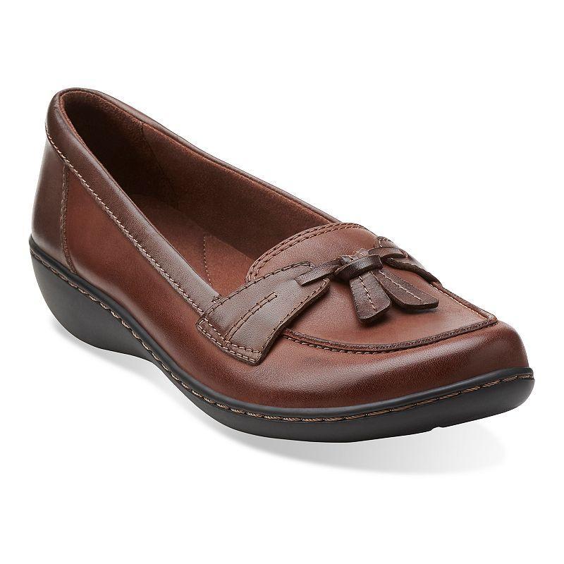 Clarks Ashland Bubble Womens Loafers Product Image