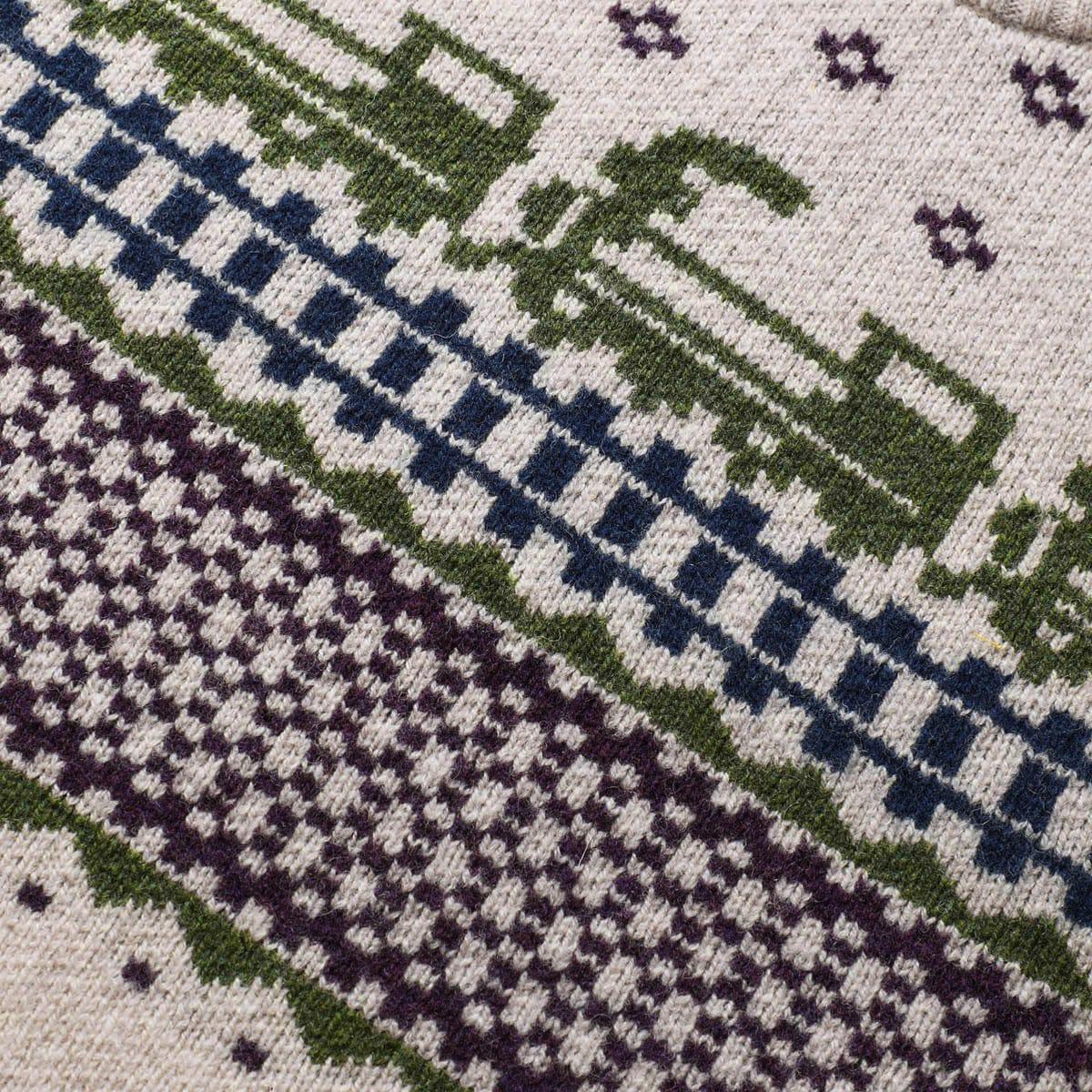 X TODD SNYDER TRAIN FAIR ISLE CREW (FLOAT JACQUARD) Male Product Image