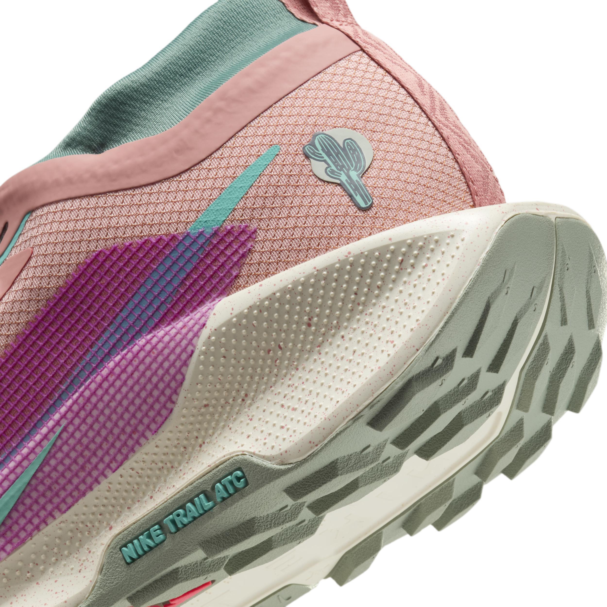 Nike Women's Pegasus Trail 5 GORE-TEX Waterproof Trail Running Shoes Product Image