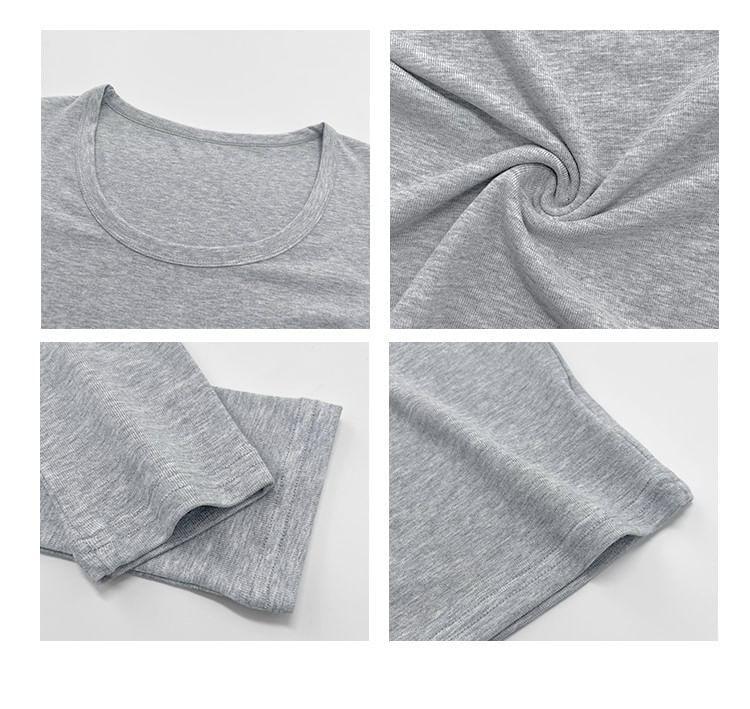 Long-Sleeve Skinny Crop T-Shirt in 7 Colors Product Image