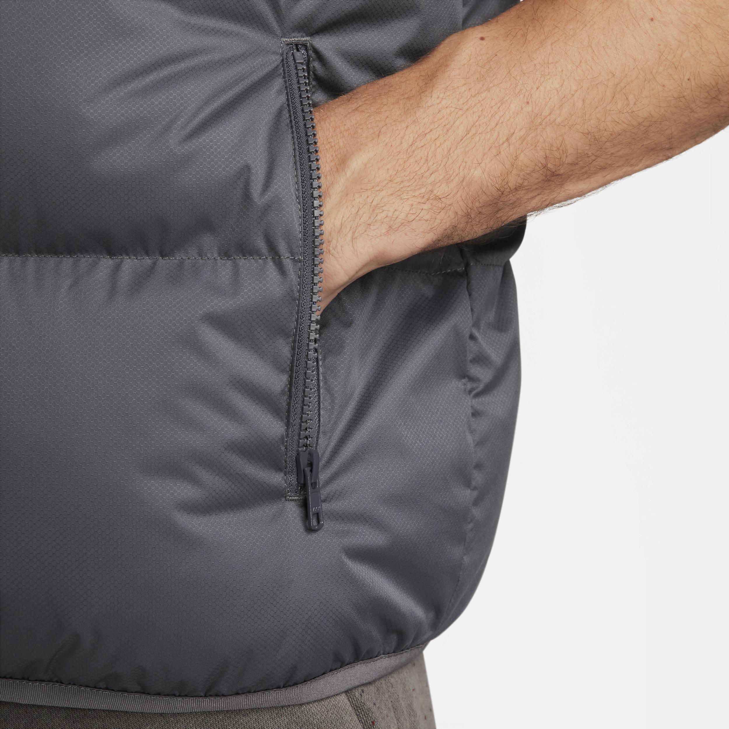 Men's Nike Sportswear Club PrimaLoftÂ® Water-Repellent Puffer Vest Product Image