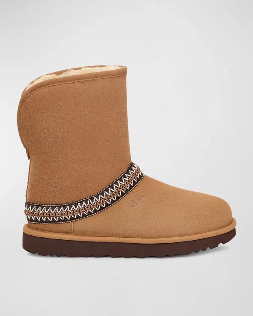 Ugg Womens Classic Short Crescent Boots Product Image