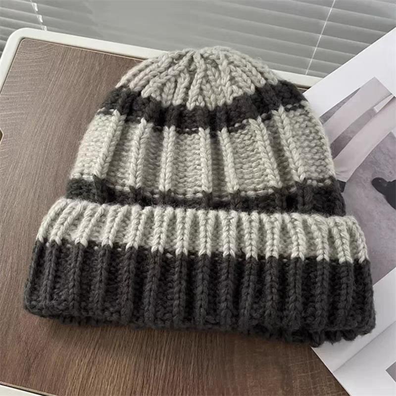 Striped / Plain Ribbed Beanie Product Image