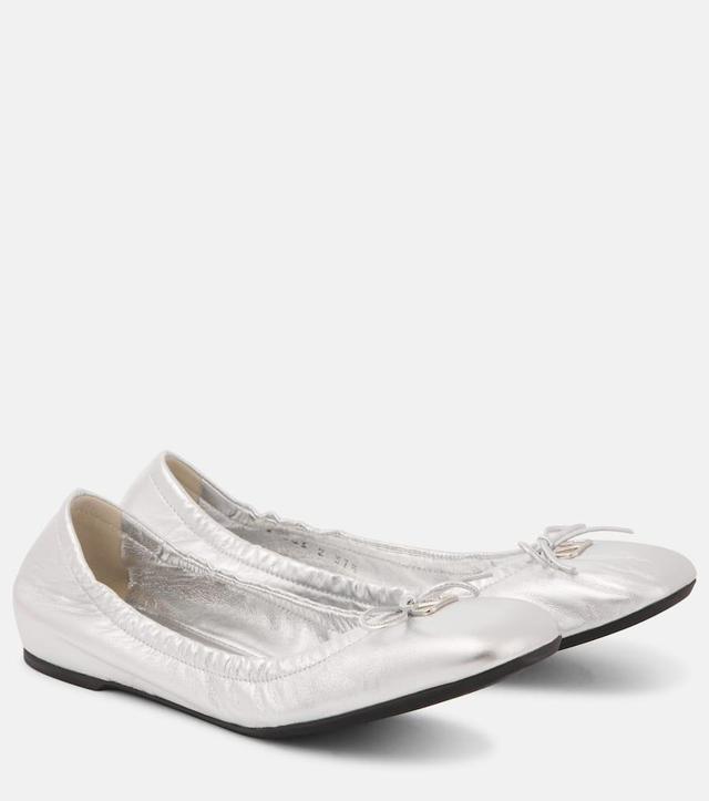 VALENTINO GARAVANI Vlogo Signature Leather Ballet Flats In Silver Product Image