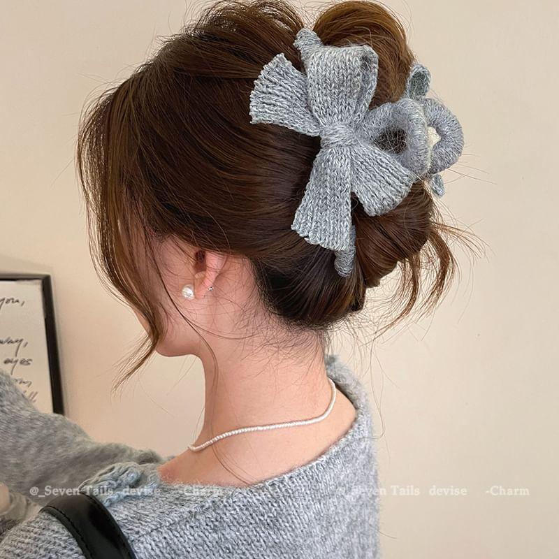 Bow Knit Acrylic Hair Claw Clip Product Image