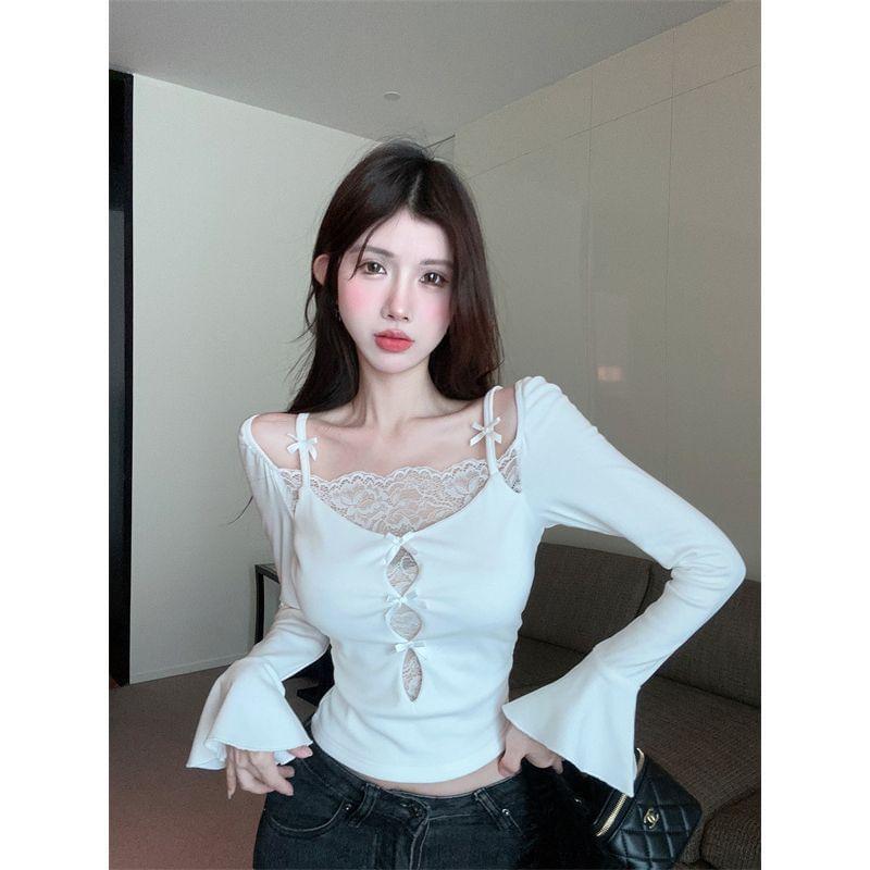 Mock Two-Piece Flare-Cuff Lace Panel Crop Top Product Image