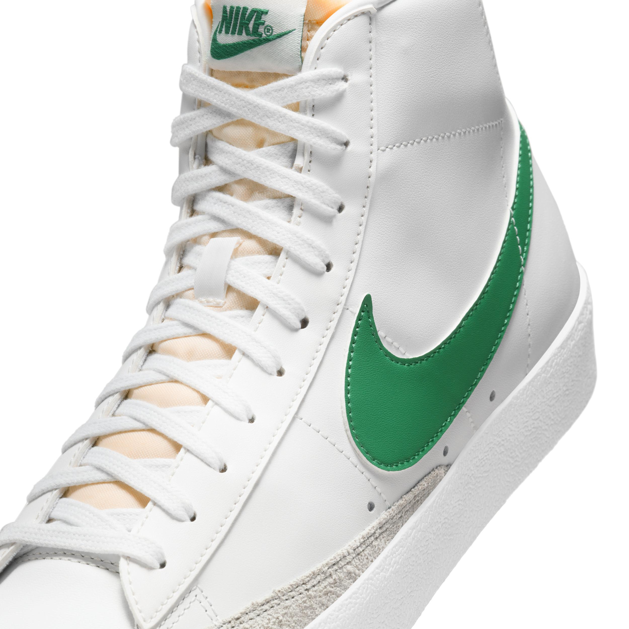 Nike Men's Blazer Mid '77 Vintage Shoes Product Image