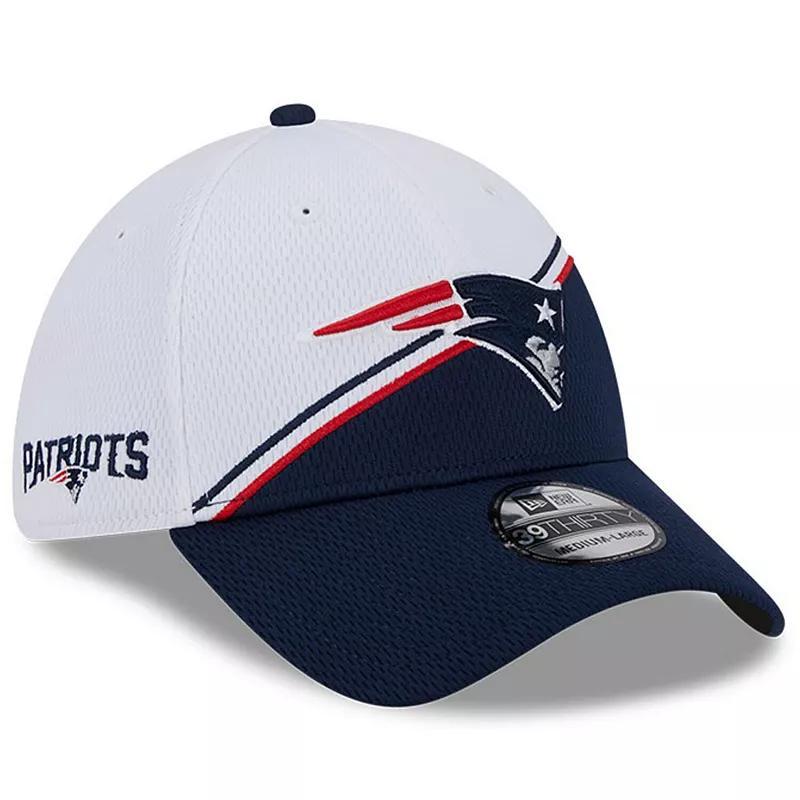 Mens New Era /Navy New England Patriots 2023 Sideline 39THIRTY Flex Hat Product Image