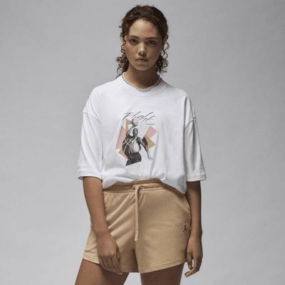 Jordan Women's Oversized Graphic T-Shirt Product Image