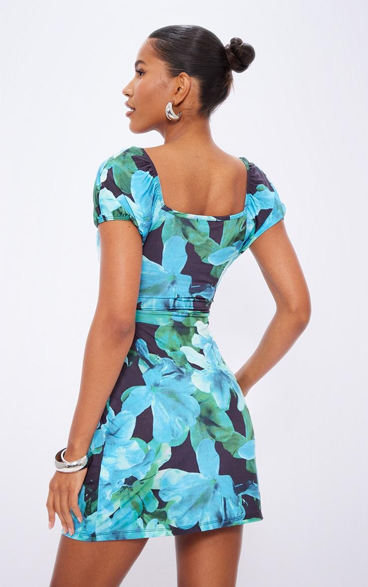 Green Floral Slinky Tie Short Sleeve Shift Dress Product Image