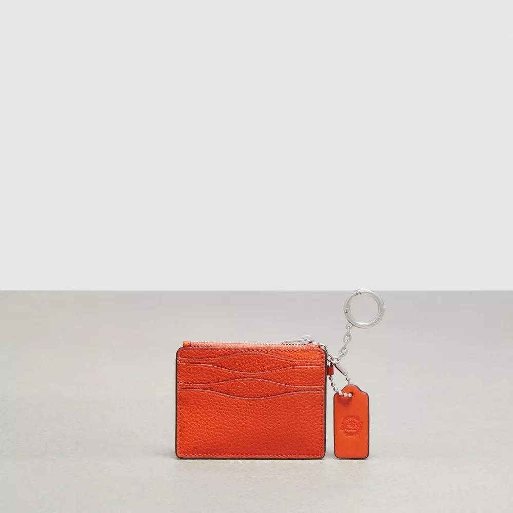 Wavy Zip Card Case In Pebbled Coachtopia Leather With Key Ring Product Image