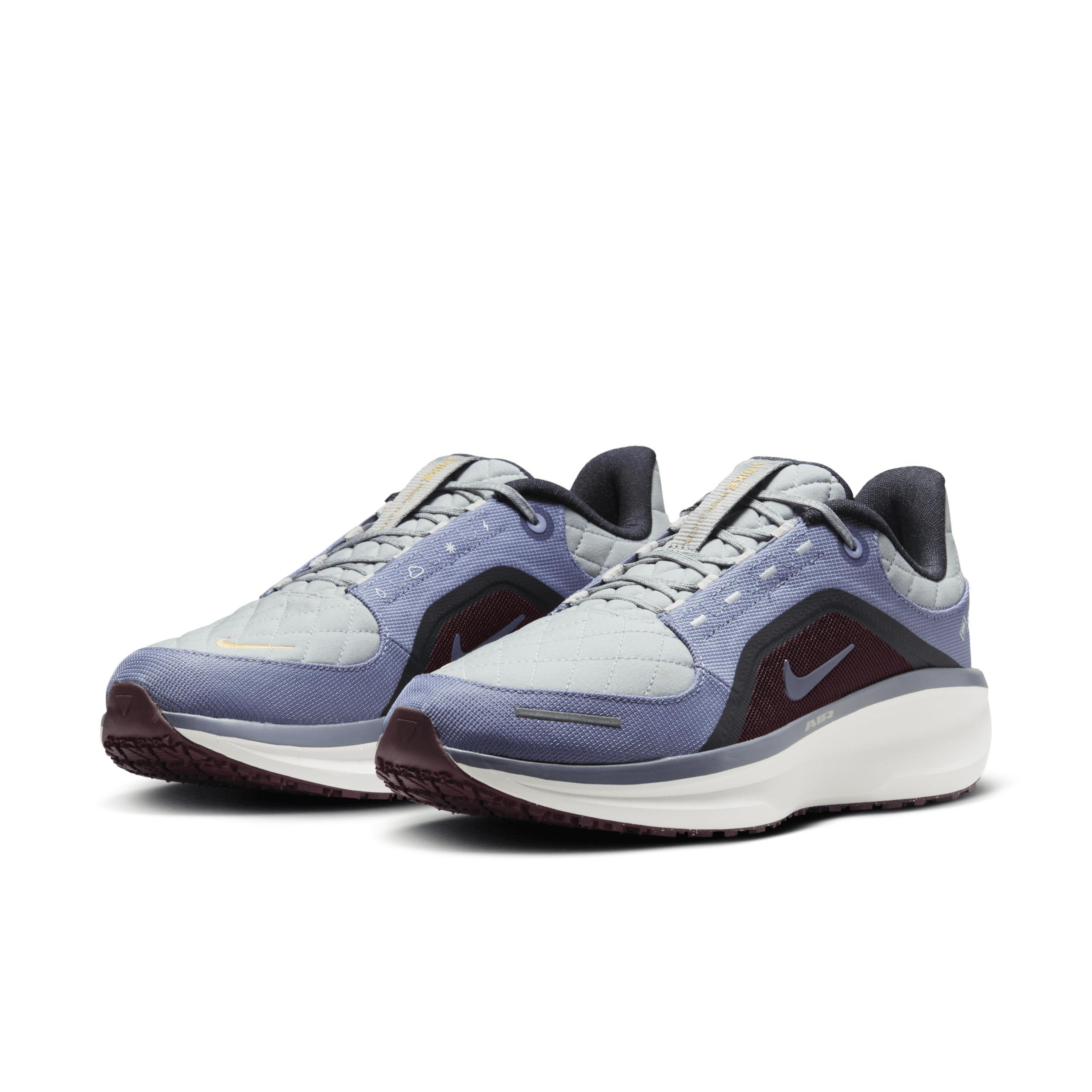 Nike Men's Winflo 11 GORE-TEX Waterproof Road Running Shoes Product Image