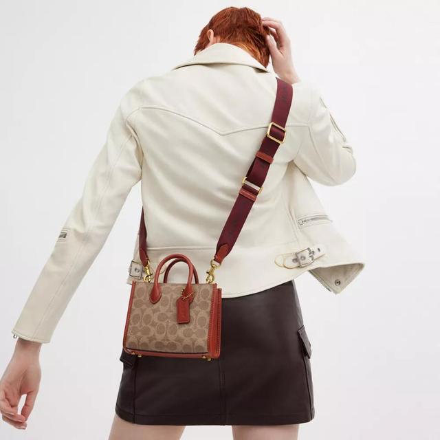 Ace Tote Bag 17 In Signature Canvas Product Image