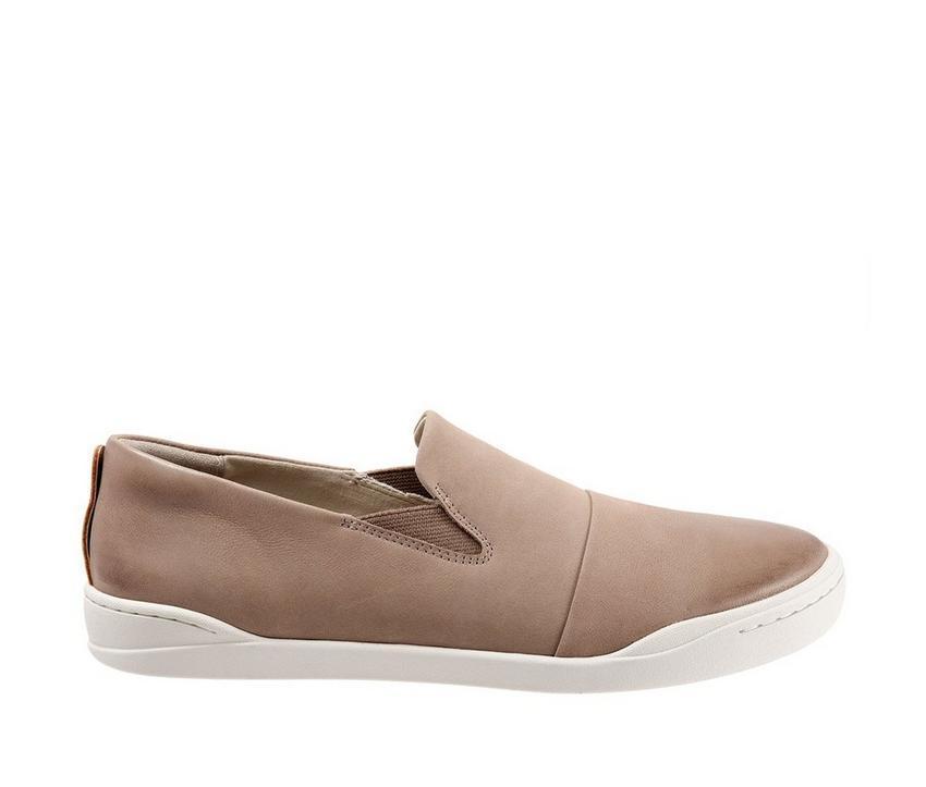 Women's Softwalk Alexandria Casual Shoes Product Image