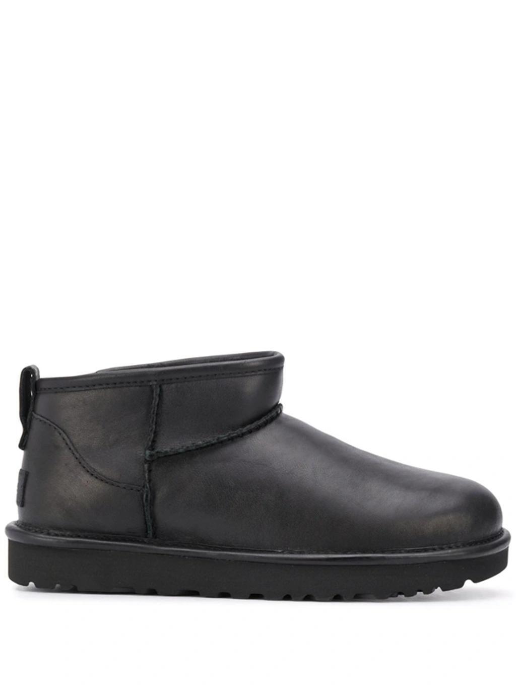 Classic Ultra Mini Sheepskin Boots In Black product image