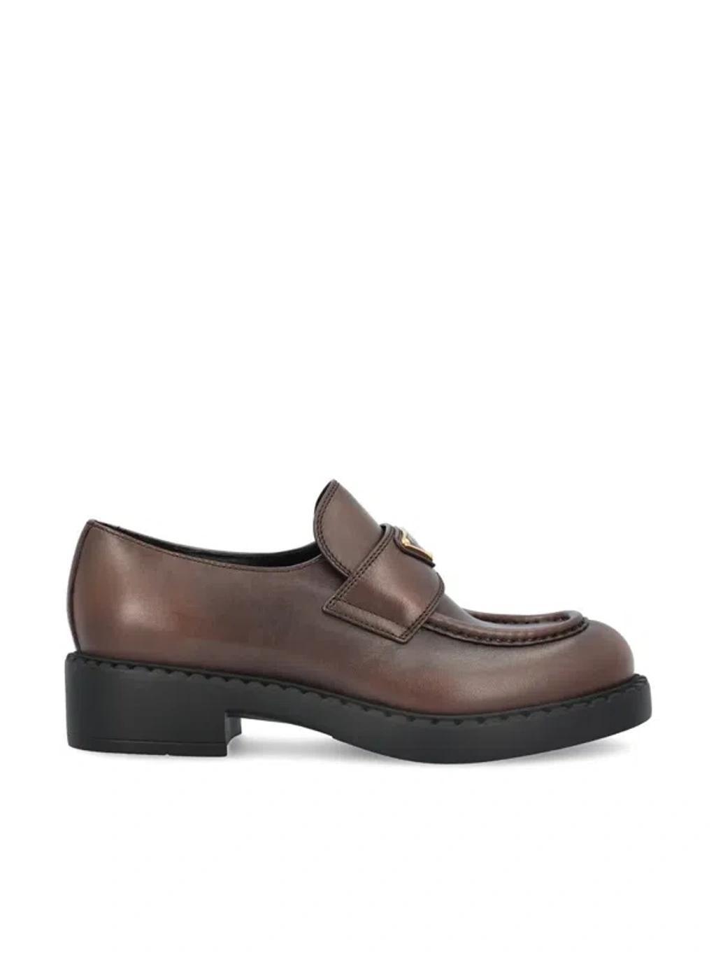 Flat Shoes In Brown product image