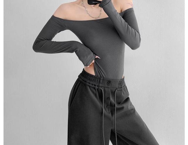 Off-Shoulder Long-Sleeve Skinny Bodysuit Top  Product Image