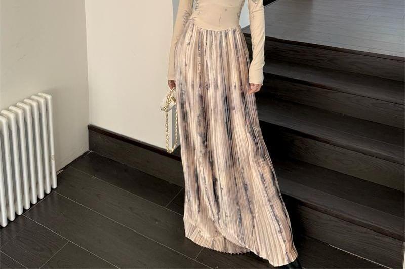 Round Neck Long Sleeve Print Maxi A-Line Dress Product Image