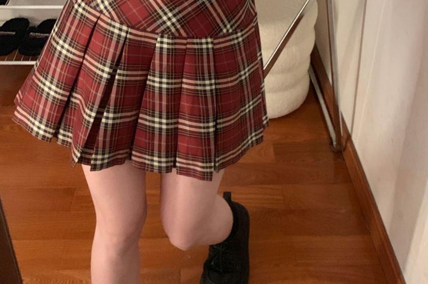 High Rise Plaid Mini Pleated Skirt Product Image