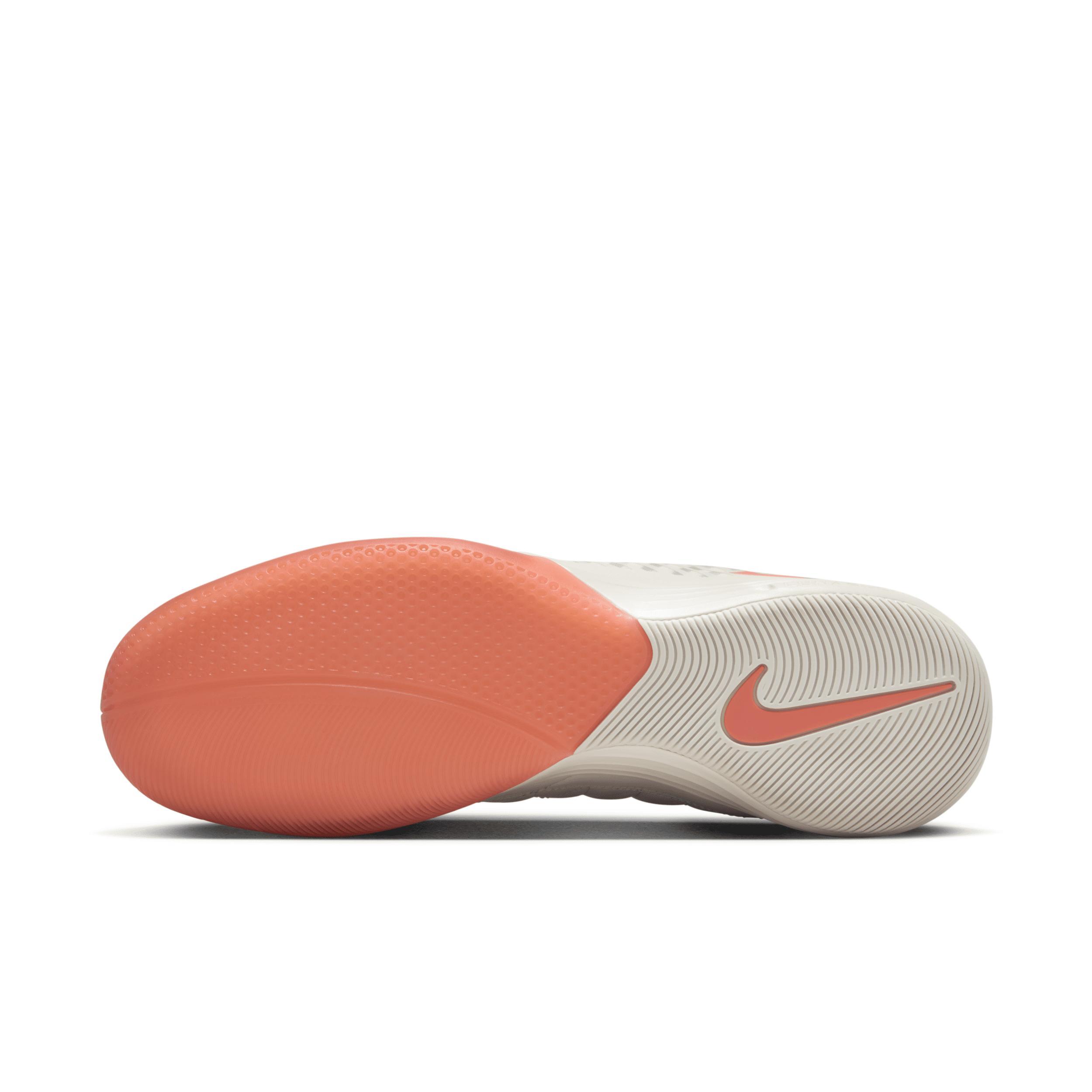 Nike Lunargato II Indoor/Court Low-Top Soccer Shoes Product Image