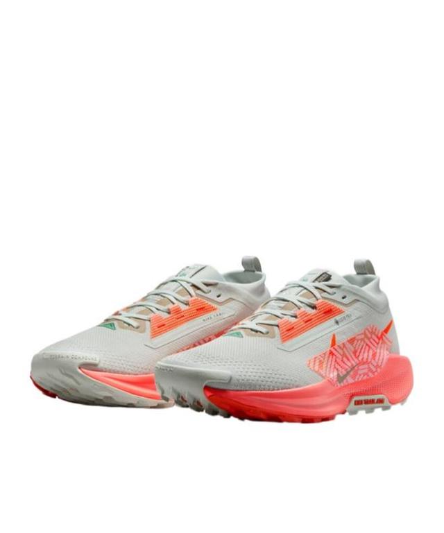 NIKE Men's Pegasus Trail 5 Gore-tex Waterproof Trail Running Shoes In Grey Product Image