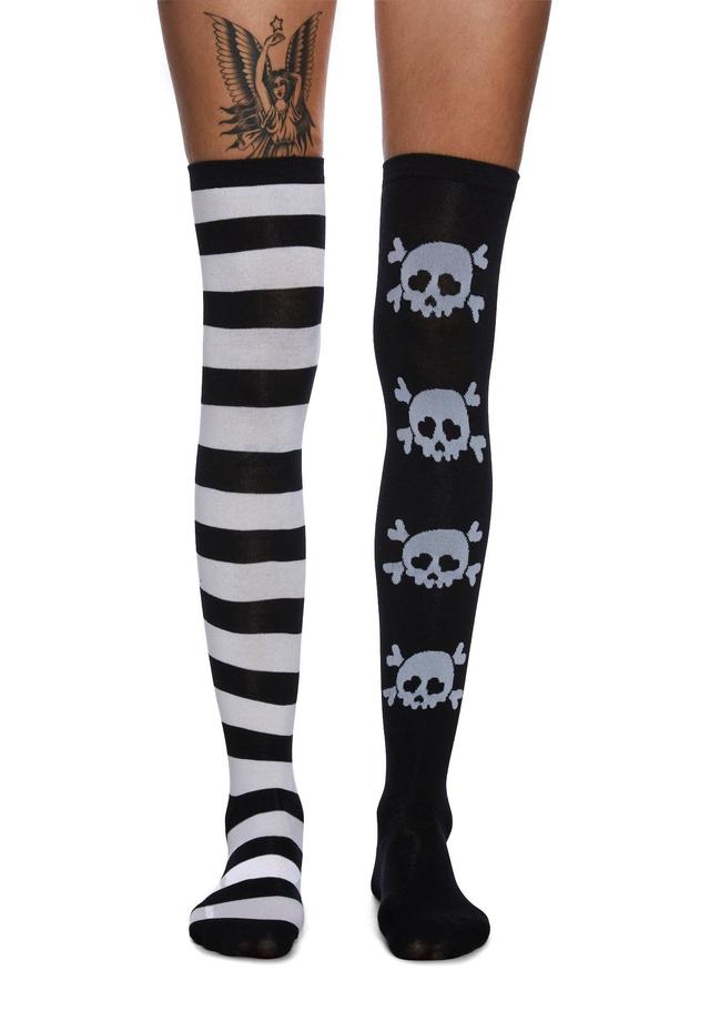 Deadly Dabbler Thigh-High Socks Male Product Image