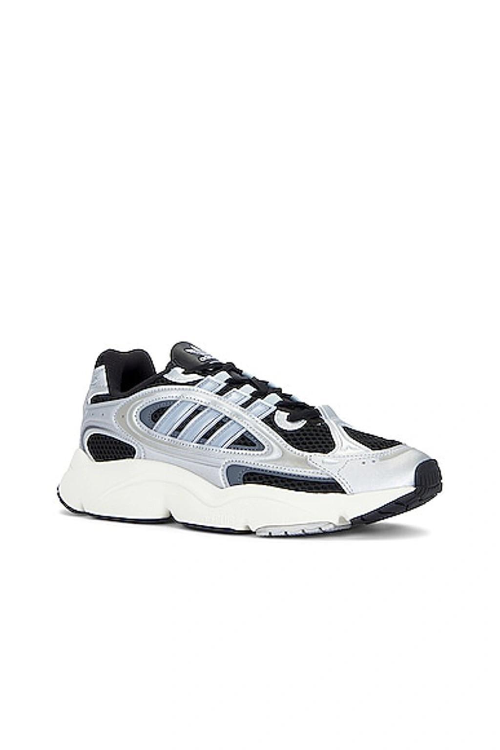 ADIDAS ORIGINALS Ozmillen Panelled Sneakers In White/grey/silver Product Image