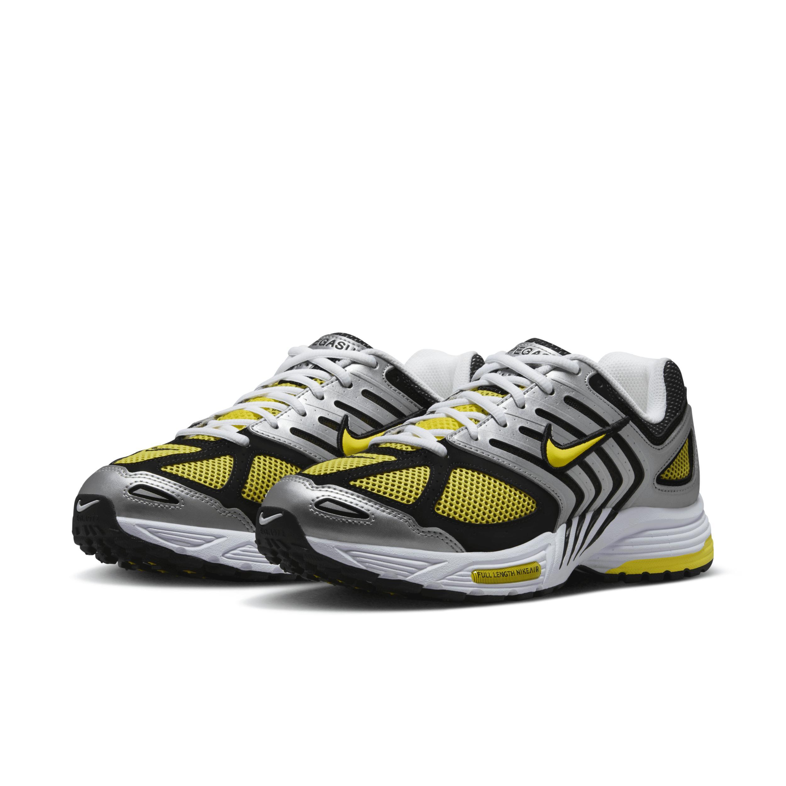 Nike Women's Air Pegasus 2005 Shoes Product Image