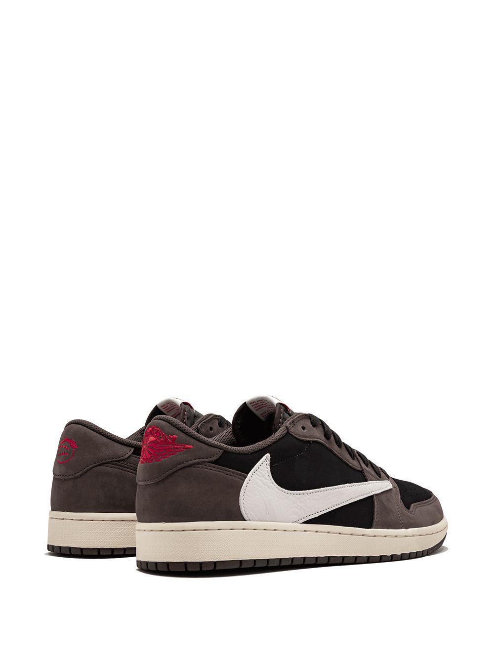 x Travis Scott Air Jordan 1 Low sneakers Product Image