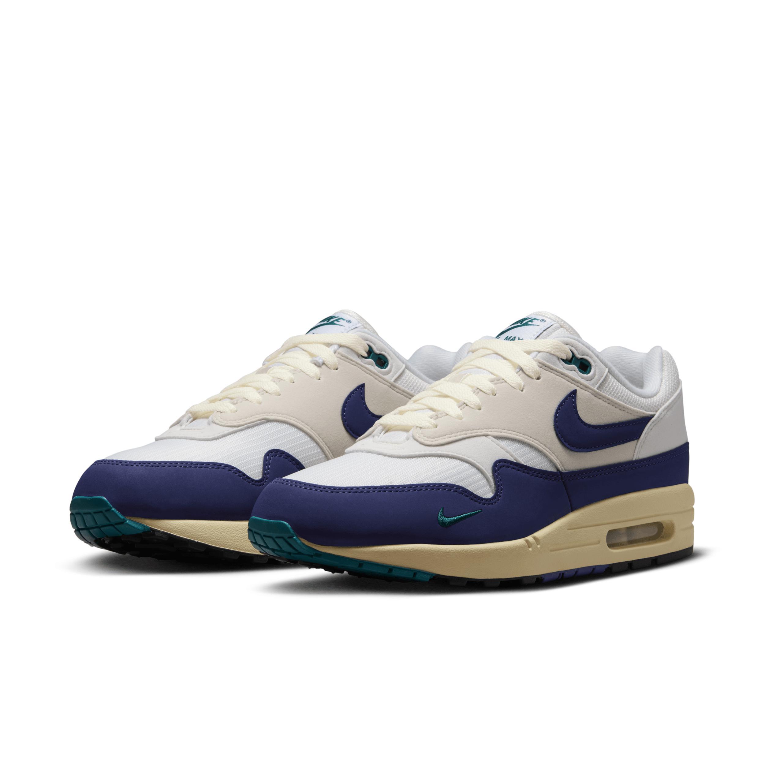 Nike Men's Air Max 1 Shoes Product Image