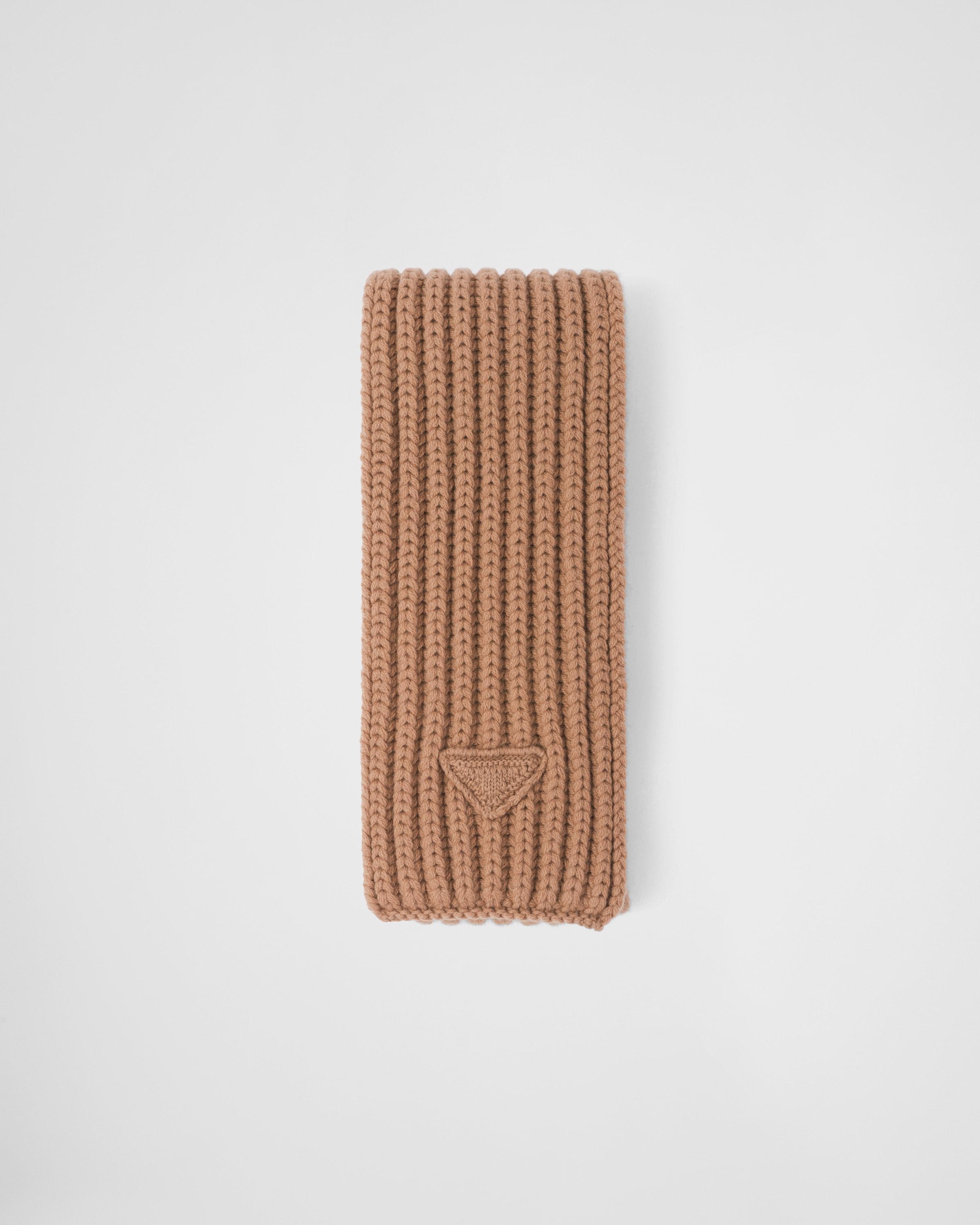 Cashmere scarf Product Image