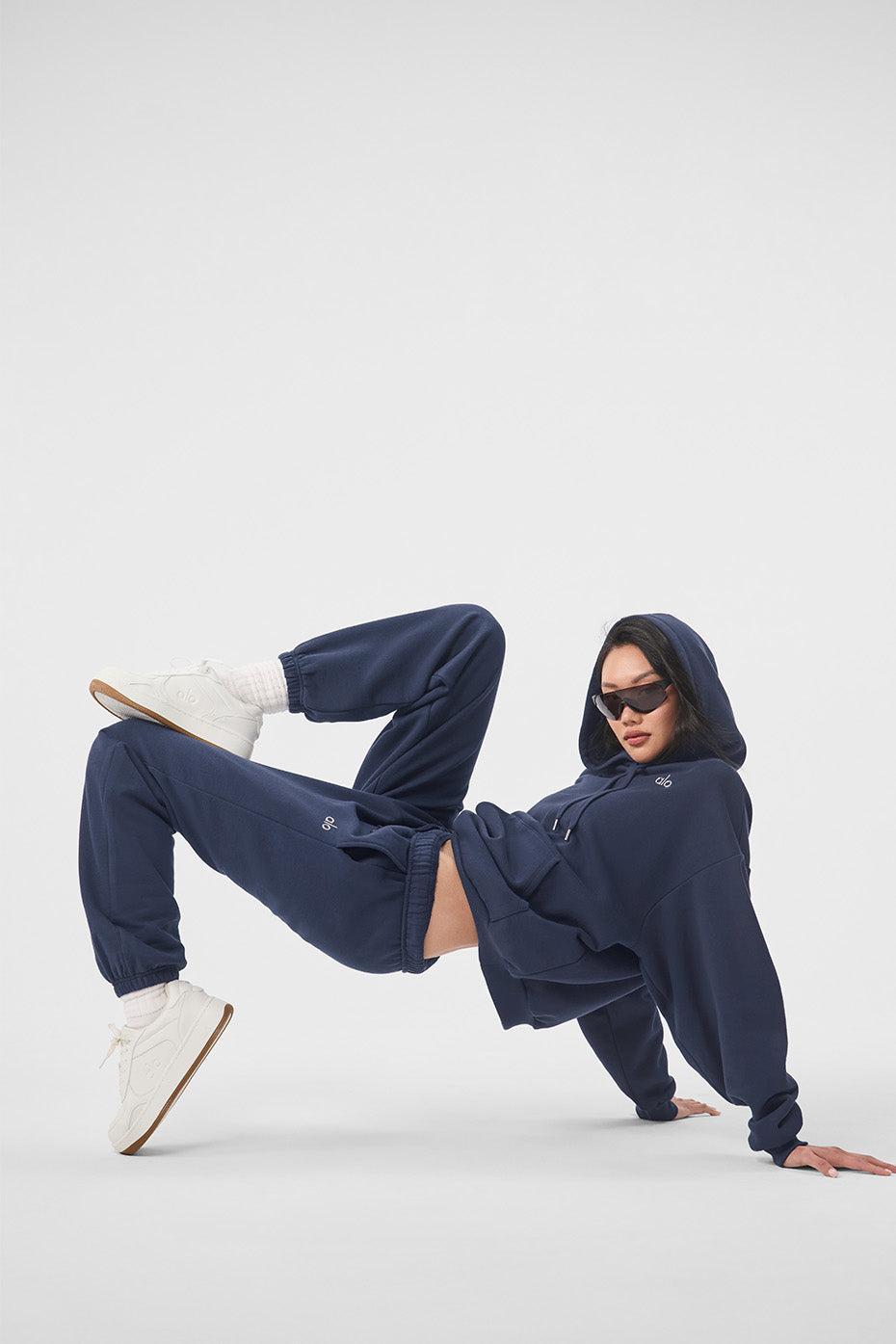 Accolade Sweatpant - Navy Female Product Image