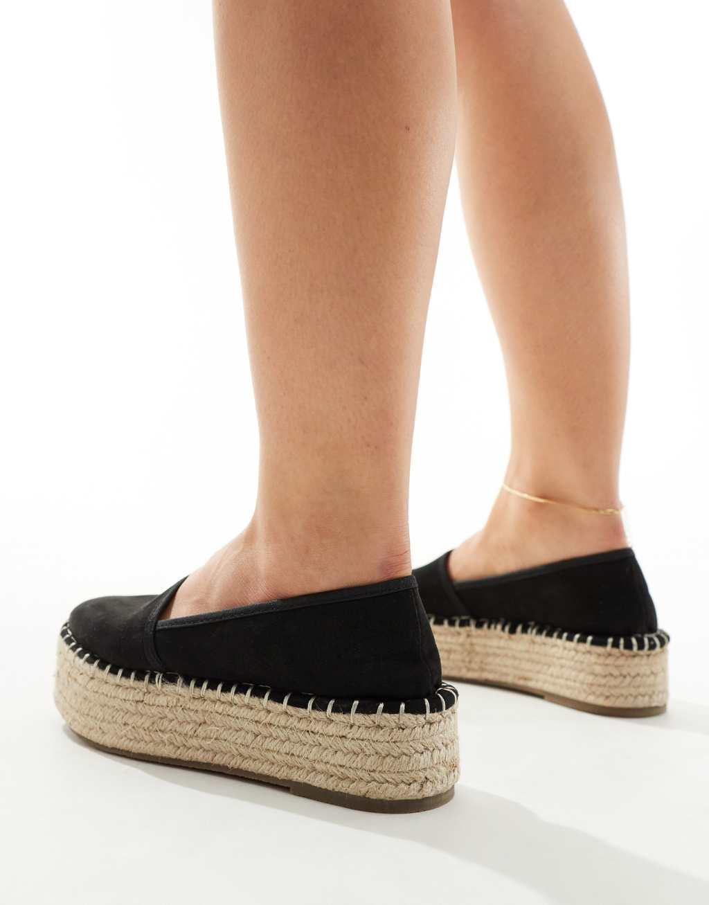 ASOS DESIGN Journal flatform espadrilles in black Product Image