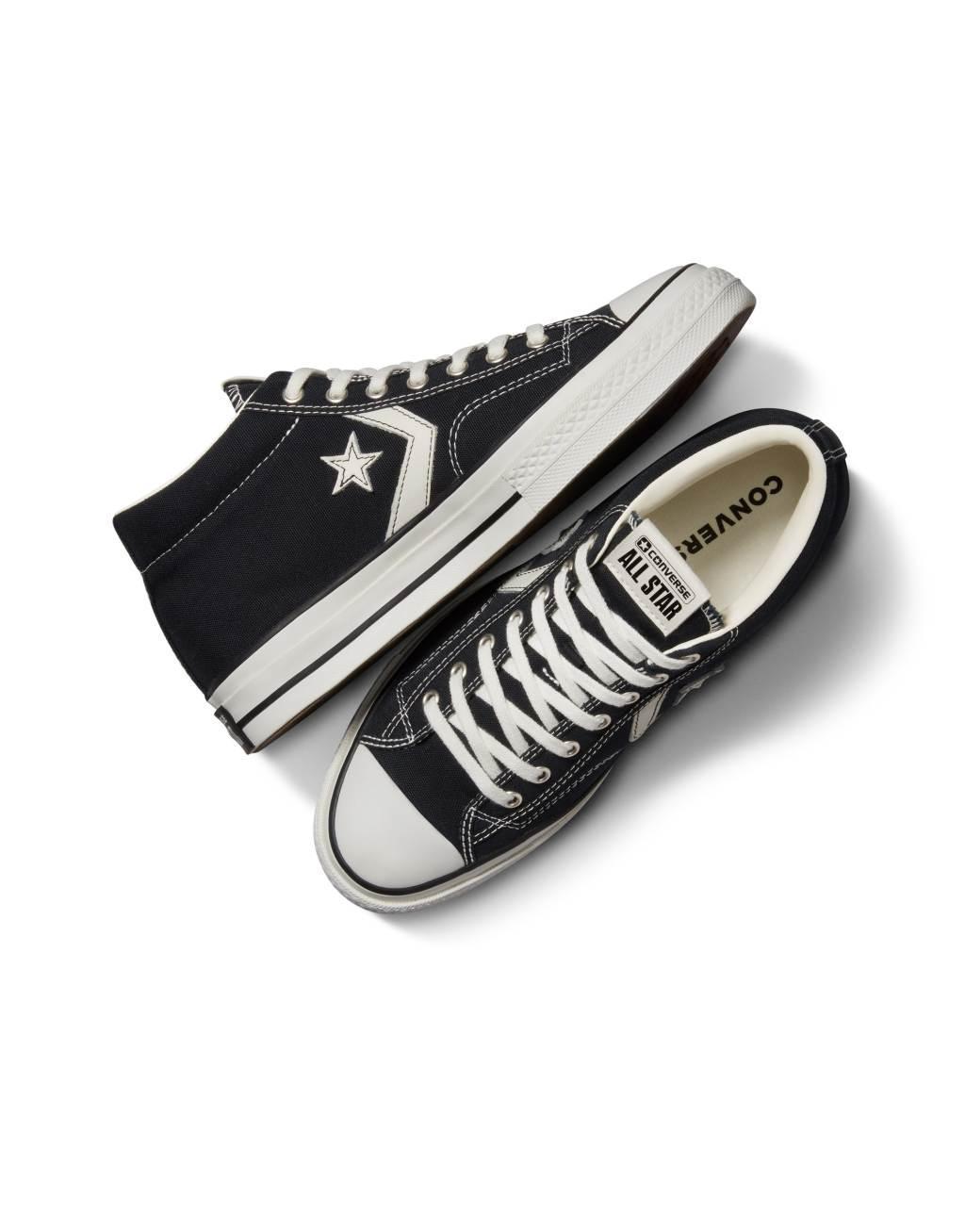 Converse Star Player 76 sneakers in black Product Image