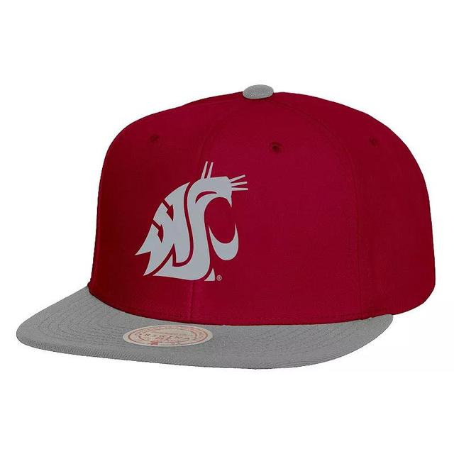 Mens Mitchell & Ness Crimson/Gray Washington State Cougars 2-Tone 2.0 Snapback Hat Product Image