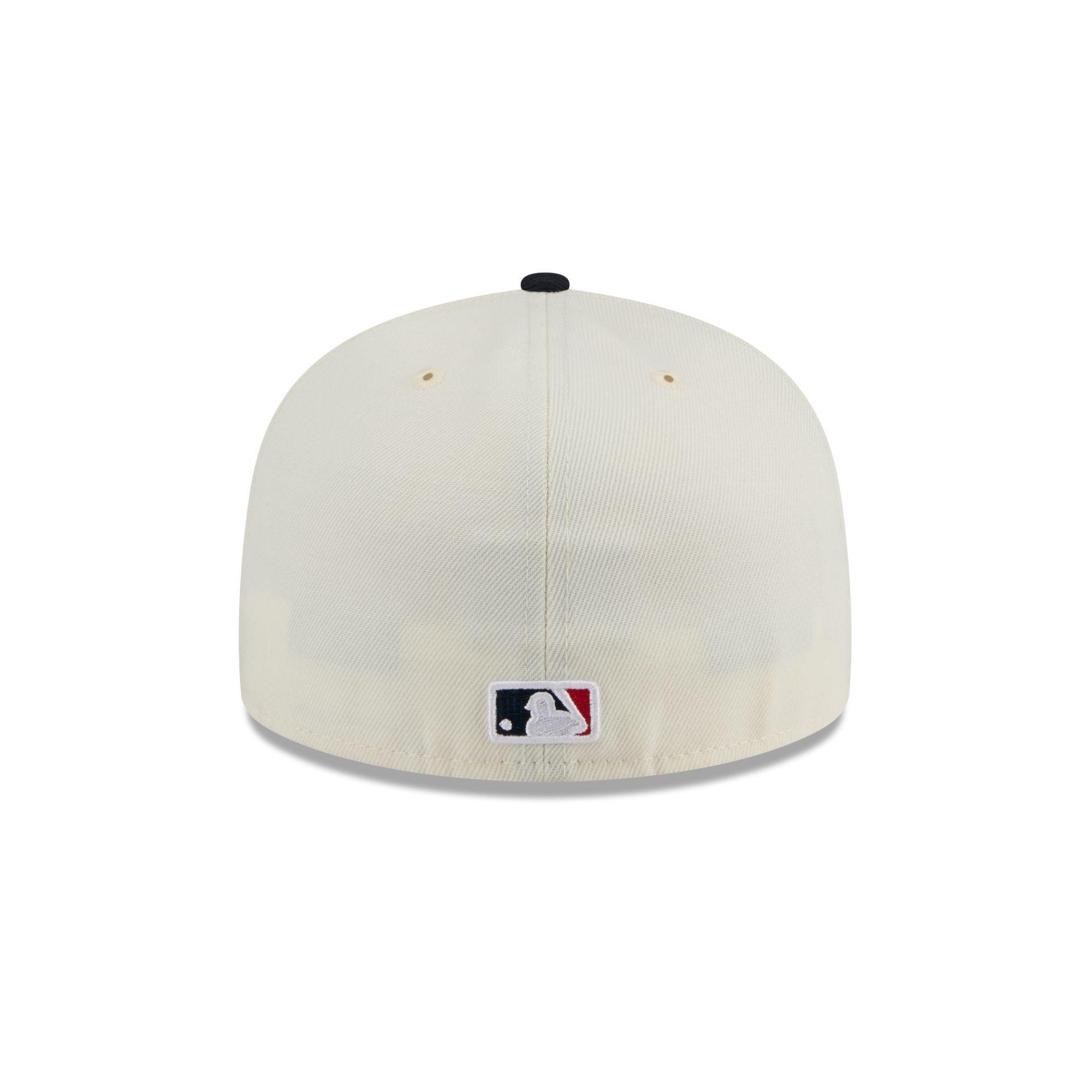 Boston Red Sox Chrome 59FIFTY Fitted Hat Male Product Image