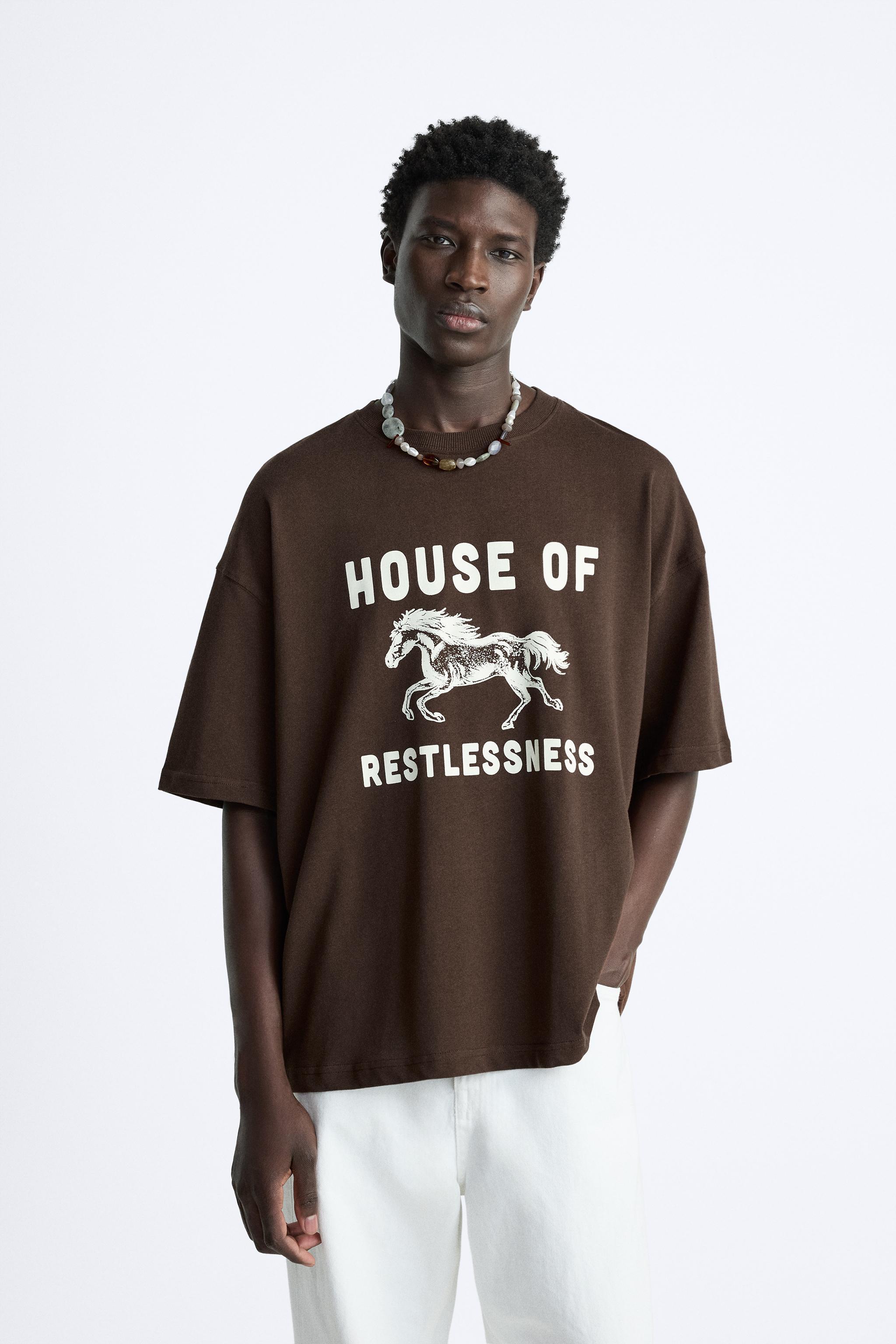 HORSE PRINT T-SHIRT Product Image