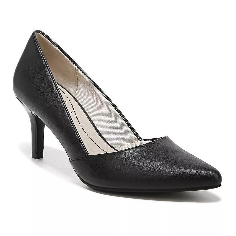 LifeStride Savvy Pointed Toe Pump Product Image