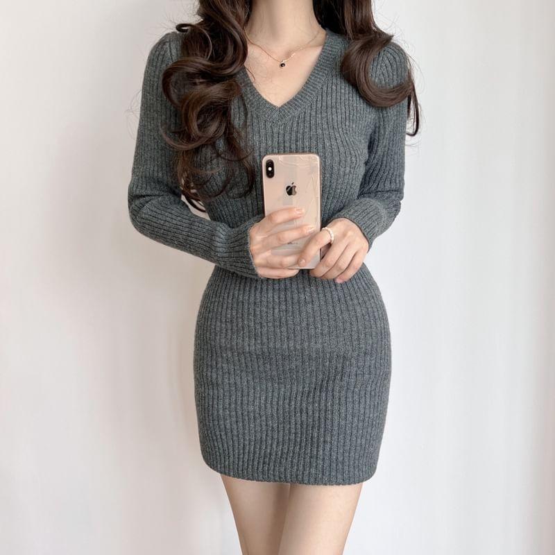 Long-Sleeve V-Neck Knit Mini Bodycon Dress Product Image